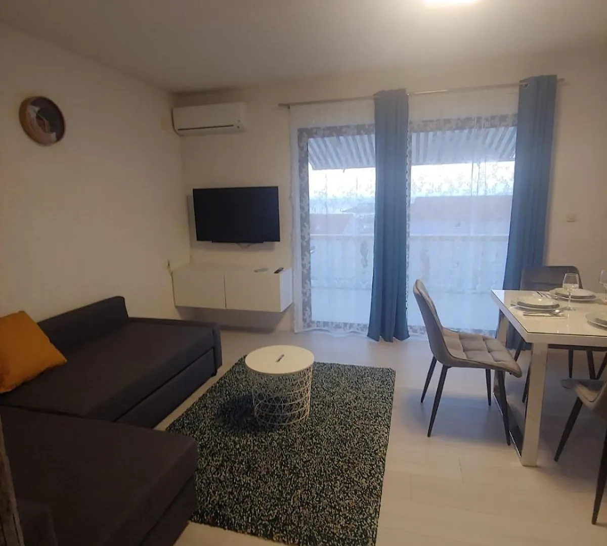 Appartement Apartmani Niko Povljana Croatie