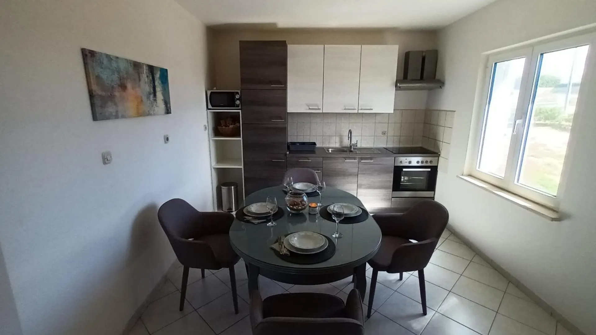 Apartmani Niko Povljana